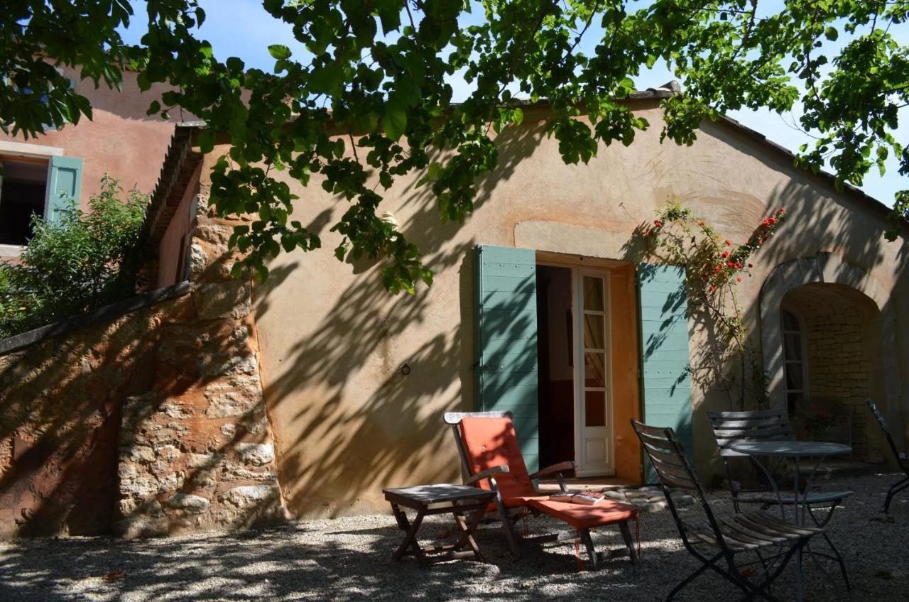 Le Mas Perreal Saint-Saturnin-les-Apt Exterior photo